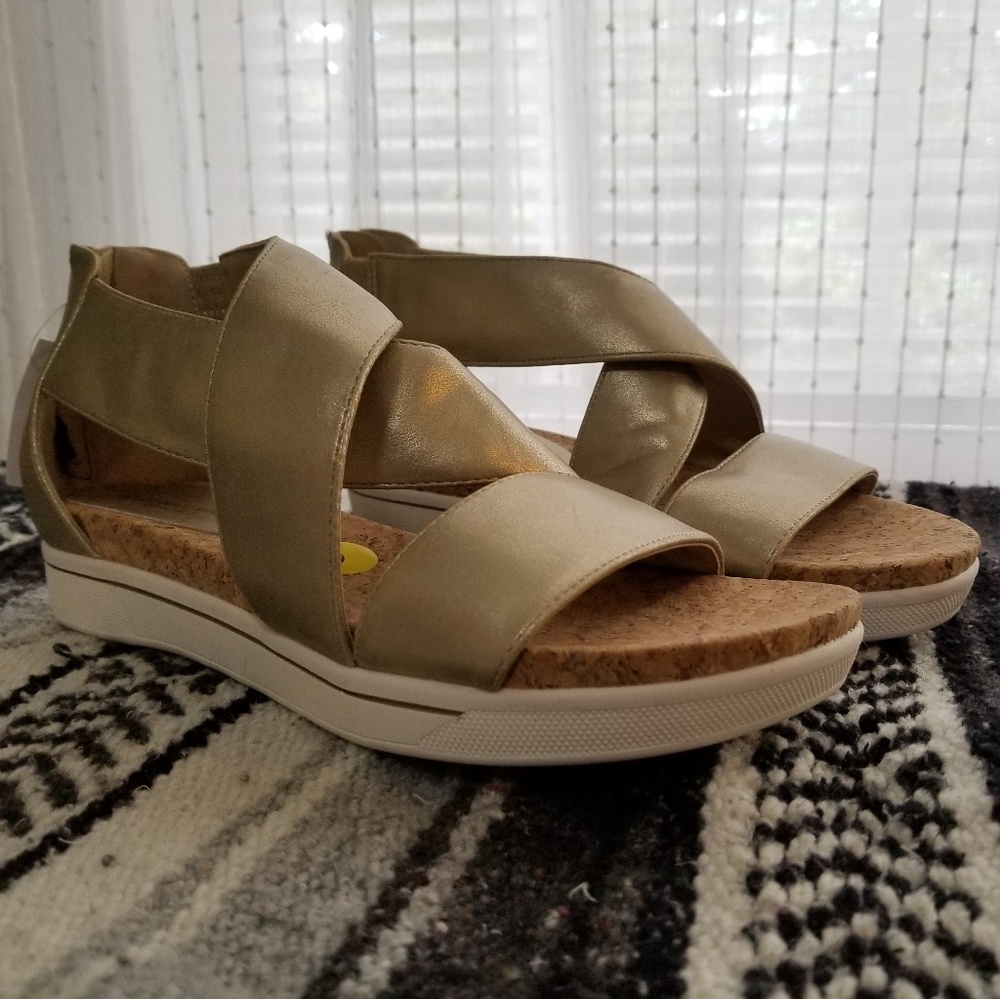 gold strap sporty sandal